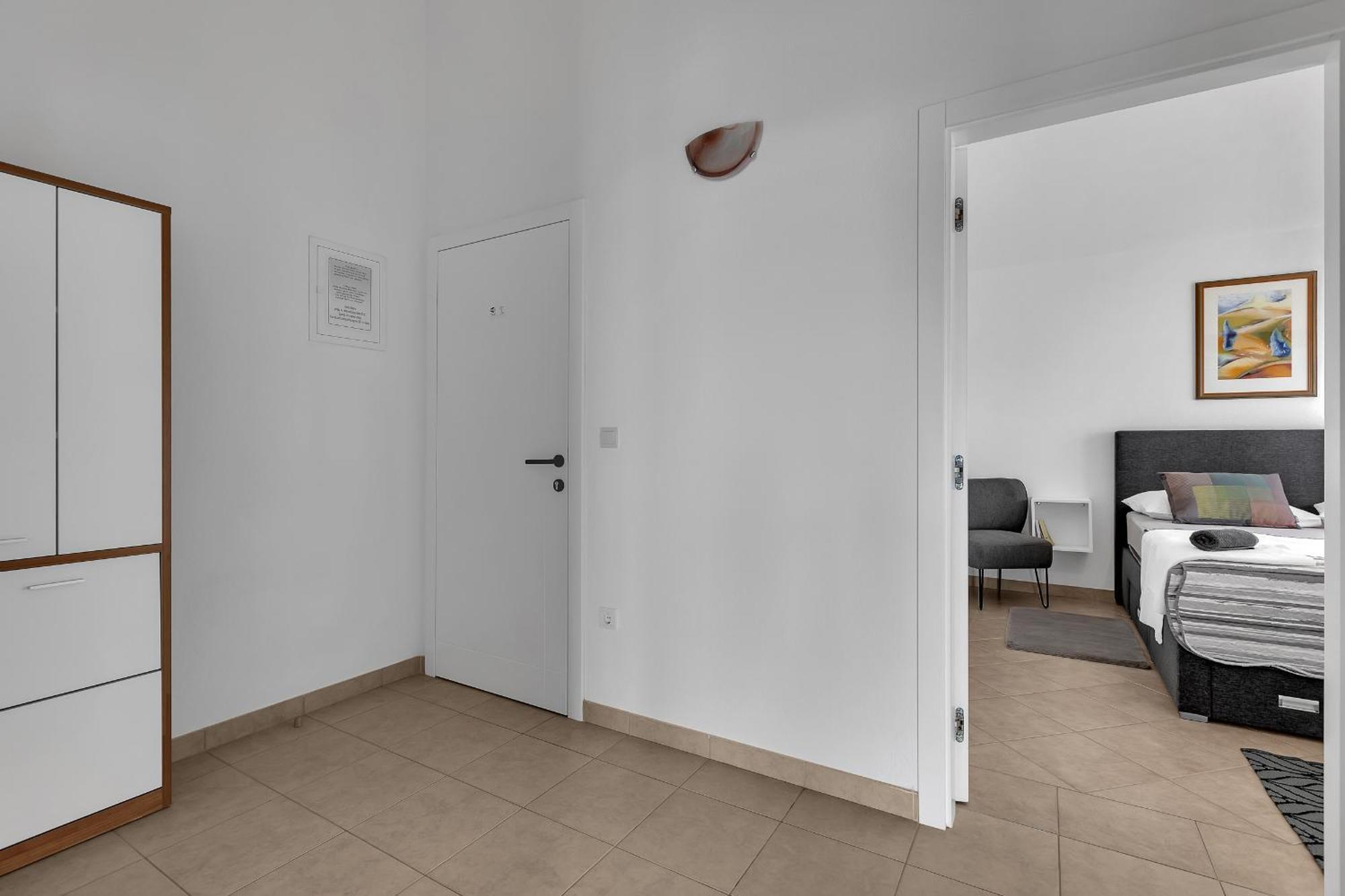Apartmani Vanda Макарска Экстерьер фото